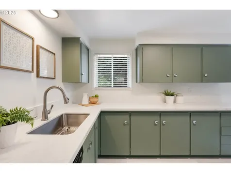 165 NE 167th Place Portland OR 97230
