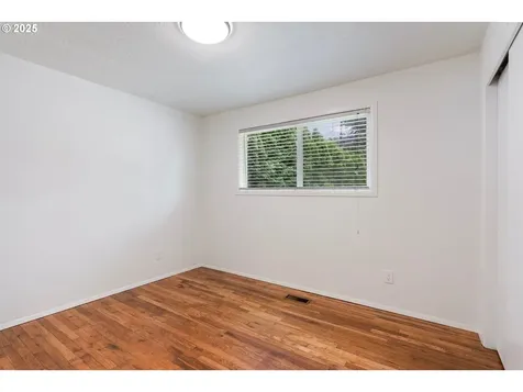 165 NE 167th Place Portland OR 97230