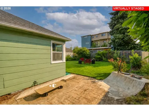 725 NE 55th Avenue Portland OR 97213