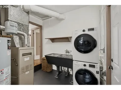 725 NE 55th Avenue Portland OR 97213