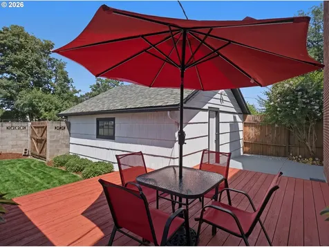 544 SE Court Street Dallas OR 97338