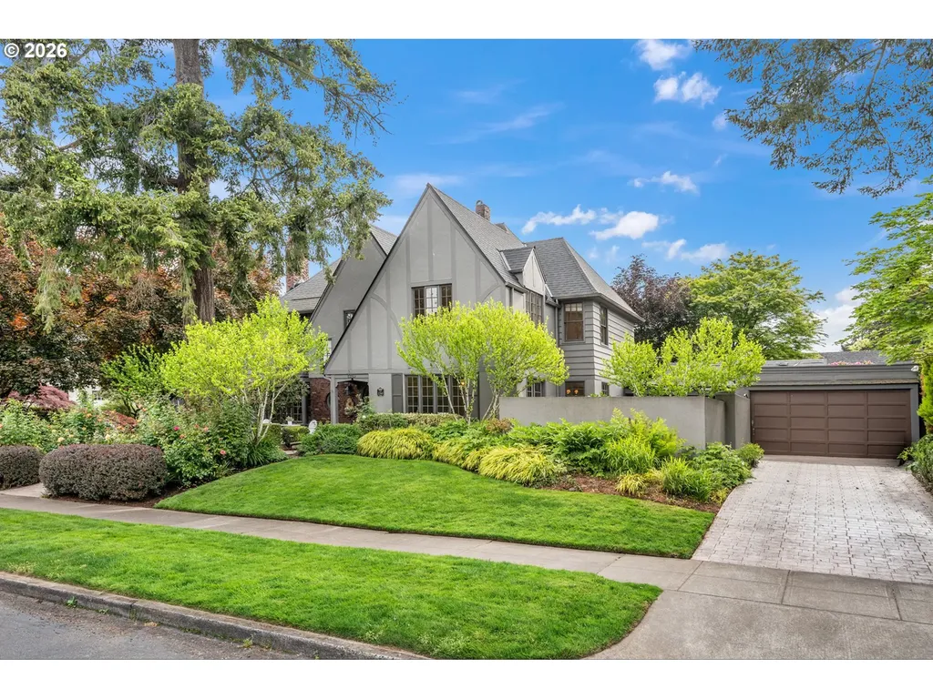 2260 NE 32nd Avenue Portland OR 97212