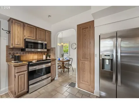 2260 NE 32nd Avenue Portland OR 97212