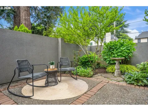 2260 NE 32nd Avenue Portland OR 97212