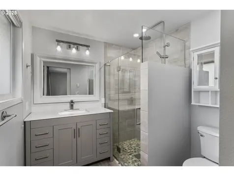 1314 NE 126th Street Vancouver WA 98685