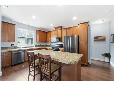 19118 Arletha Court Sandy OR 97055