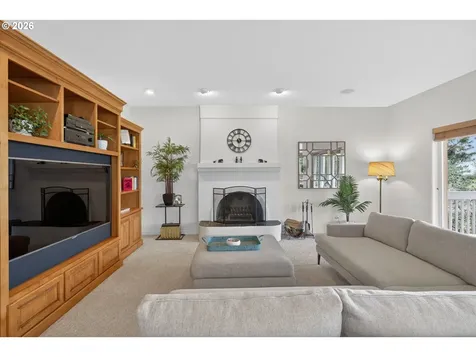 3966 NW Loy Court Portland OR 97229