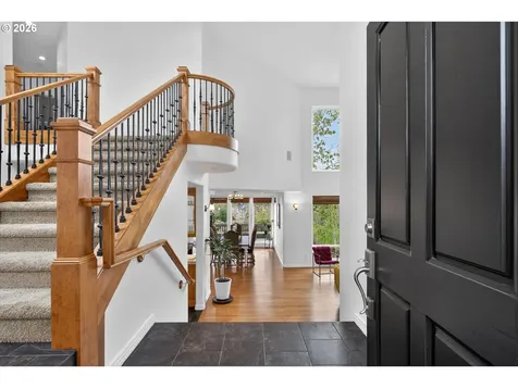3966 NW Loy Court Portland OR 97229