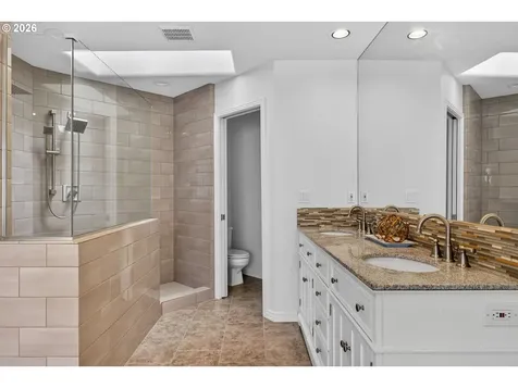 3966 NW Loy Court Portland OR 97229