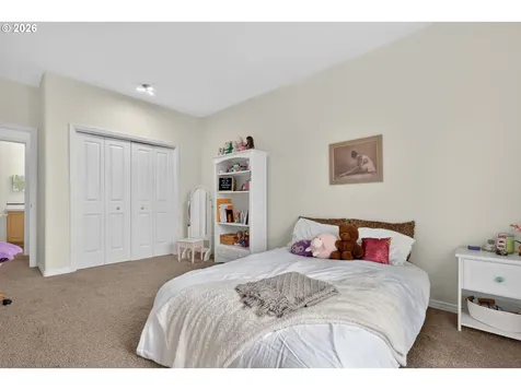 3966 NW Loy Court Portland OR 97229