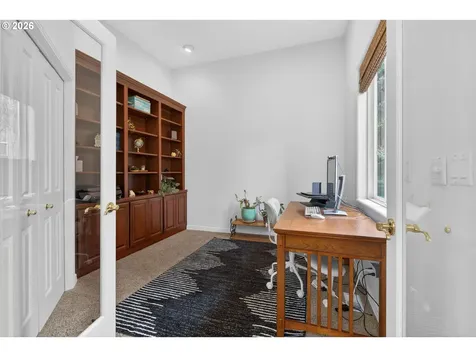 3966 NW Loy Court Portland OR 97229