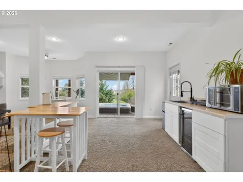 3966 NW Loy Court Portland OR 97229