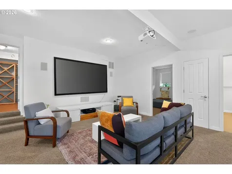 3966 NW Loy Court Portland OR 97229