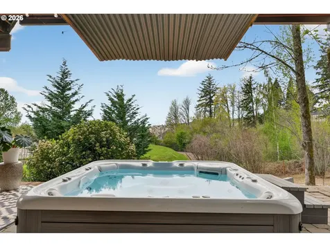 3966 NW Loy Court Portland OR 97229