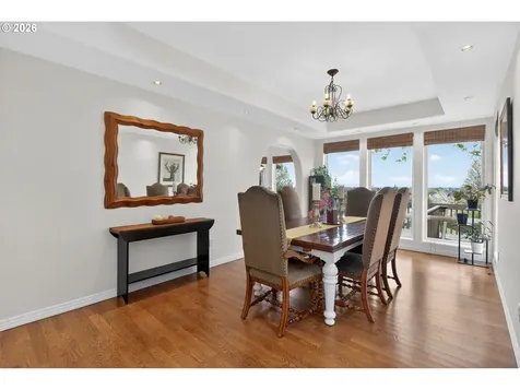 3966 NW Loy Court Portland OR 97229