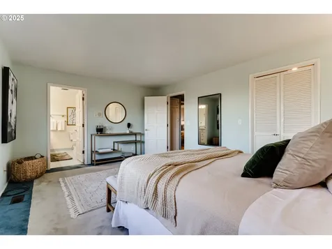 2595 Highland Oaks Drive Eugene OR 97405