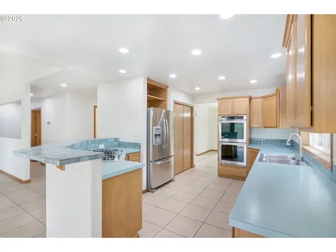 20245 SW Comanche Terrace Tualatin OR 97062
