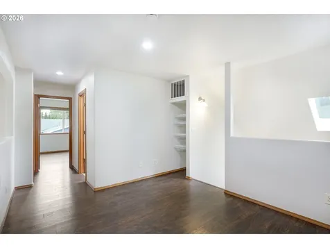 20245 SW Comanche Terrace Tualatin OR 97062