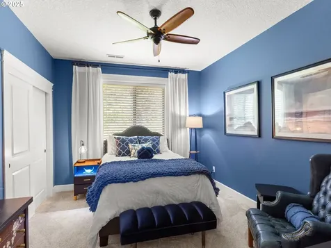 18711 NE 73rd Street Vancouver WA 98682