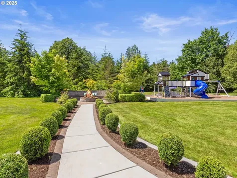 18711 NE 73rd Street Vancouver WA 98682