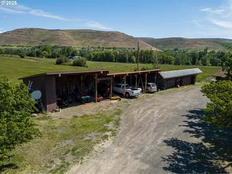 43579 Old Foothill Road Richland OR 97870