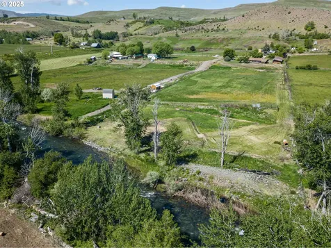 43579 Old Foothill Road Richland OR 97870