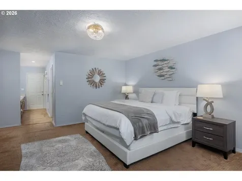 2340 S Crestline Drive Waldport OR 97394