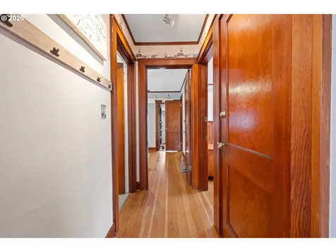 416 S Downing Street Seaside OR 97138