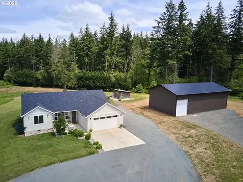 560 Park Road Winlock WA 98596
