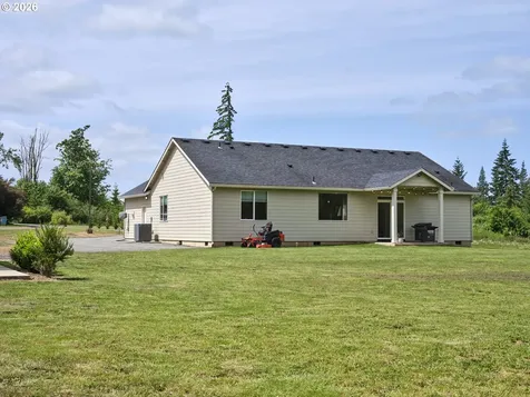 560 Park Road Winlock WA 98596