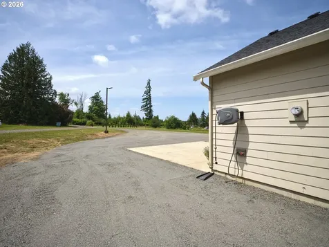 560 Park Road Winlock WA 98596