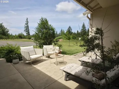 560 Park Road Winlock WA 98596