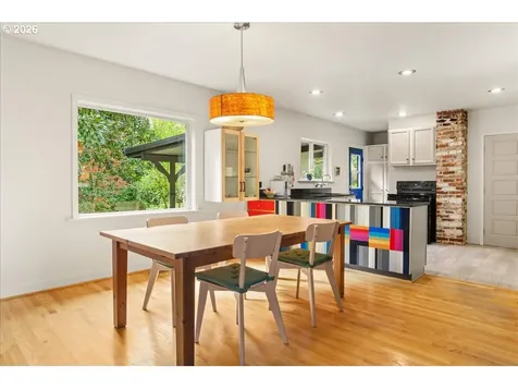 6610 SW Canyon Lane Portland OR 97225