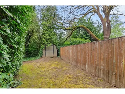 6610 SW Canyon Lane Portland OR 97225