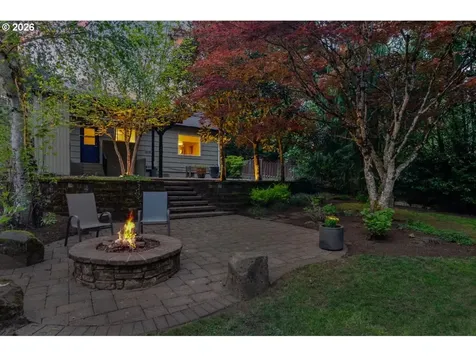 6610 SW Canyon Lane Portland OR 97225