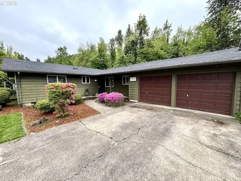 38684 Natures Garden Street Springfield OR 97478