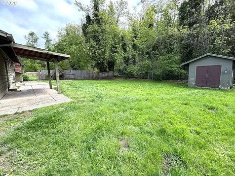 38684 Natures Garden Street Springfield OR 97478