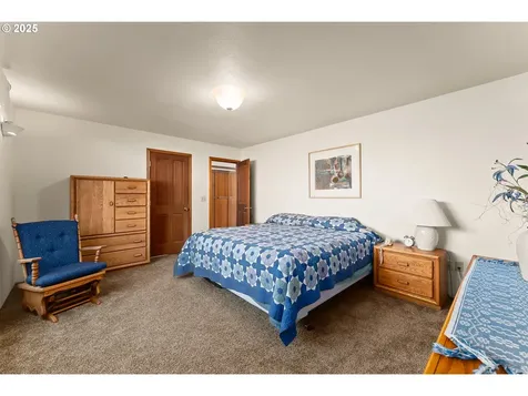 325 Beals Creek Road Canyonville OR 97417