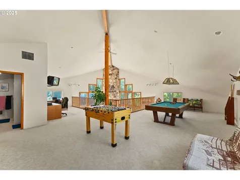 325 Beals Creek Road Canyonville OR 97417