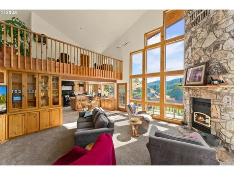 325 Beals Creek Road Canyonville OR 97417