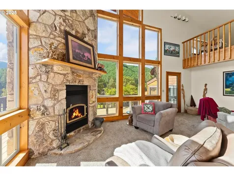 325 Beals Creek Road Canyonville OR 97417