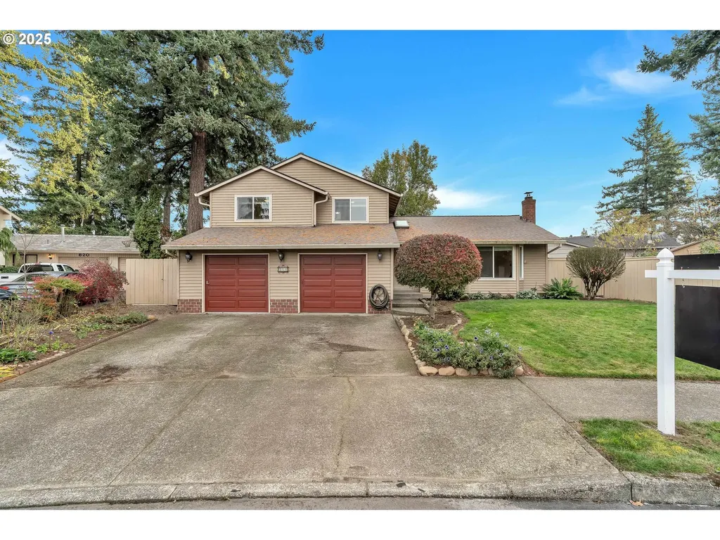 814 NE 196th Avenue Portland OR 97230