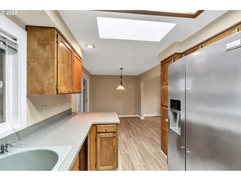 814 NE 196th Avenue Portland OR 97230