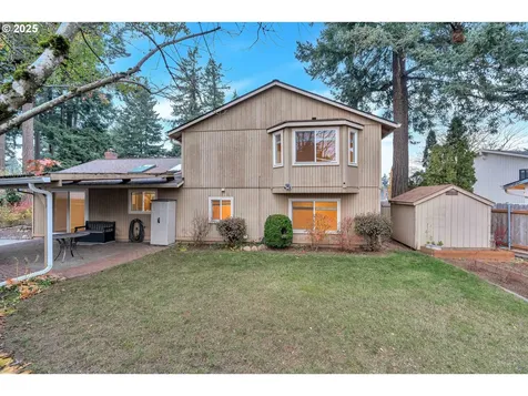 814 NE 196th Avenue Portland OR 97230