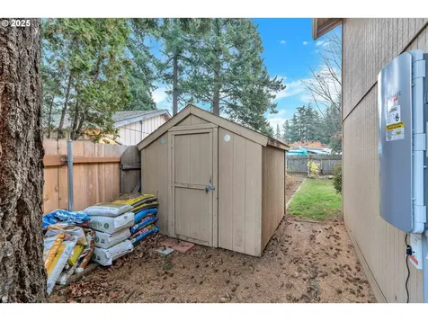 814 NE 196th Avenue Portland OR 97230