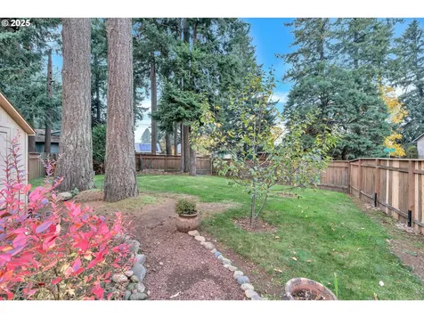 814 NE 196th Avenue Portland OR 97230