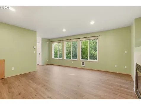 11015 SW 41st Avenue Portland OR 97219