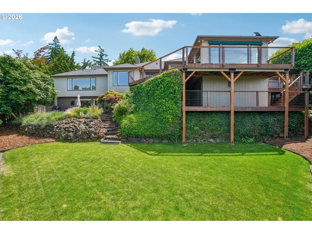 411 SE 65th Avenue Portland OR 97215
