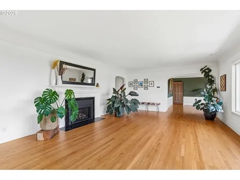 411 SE 65th Avenue Portland OR 97215