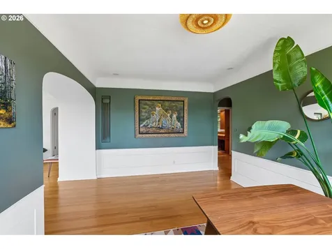 411 SE 65th Avenue Portland OR 97215
